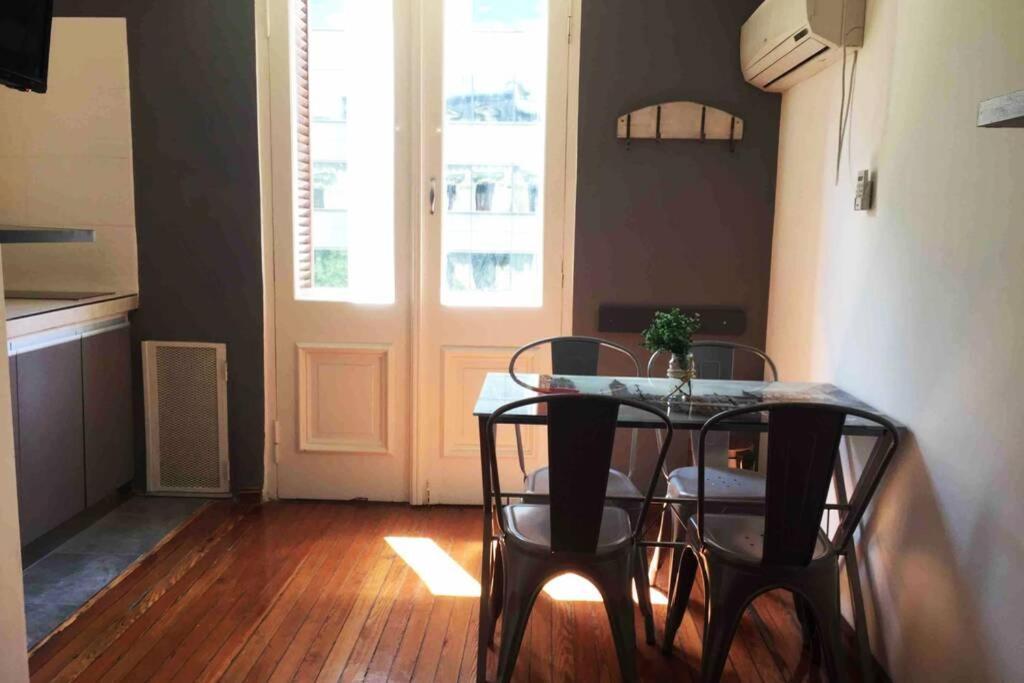 Duplex En Centro Historico Y Turistico Sobre Av. De Mayo Buenos Aires Kültér fotó